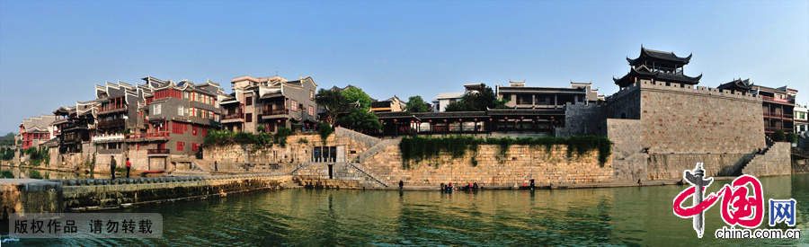 湖南湘西乾州古城。中国网图片库 何东平/摄 湖南湘西乾州古城。中国网图片库 何东平/摄