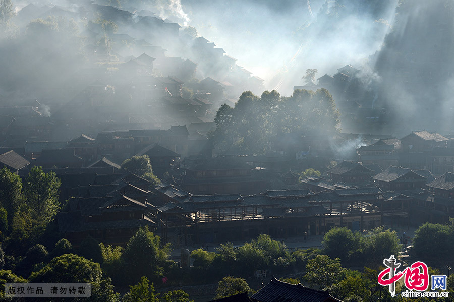 峿ǧկضֹӣһʵˮī йͼƬ /