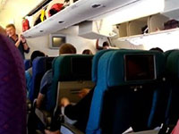 马航坠毁客机起飞前乘客录下舱内情况